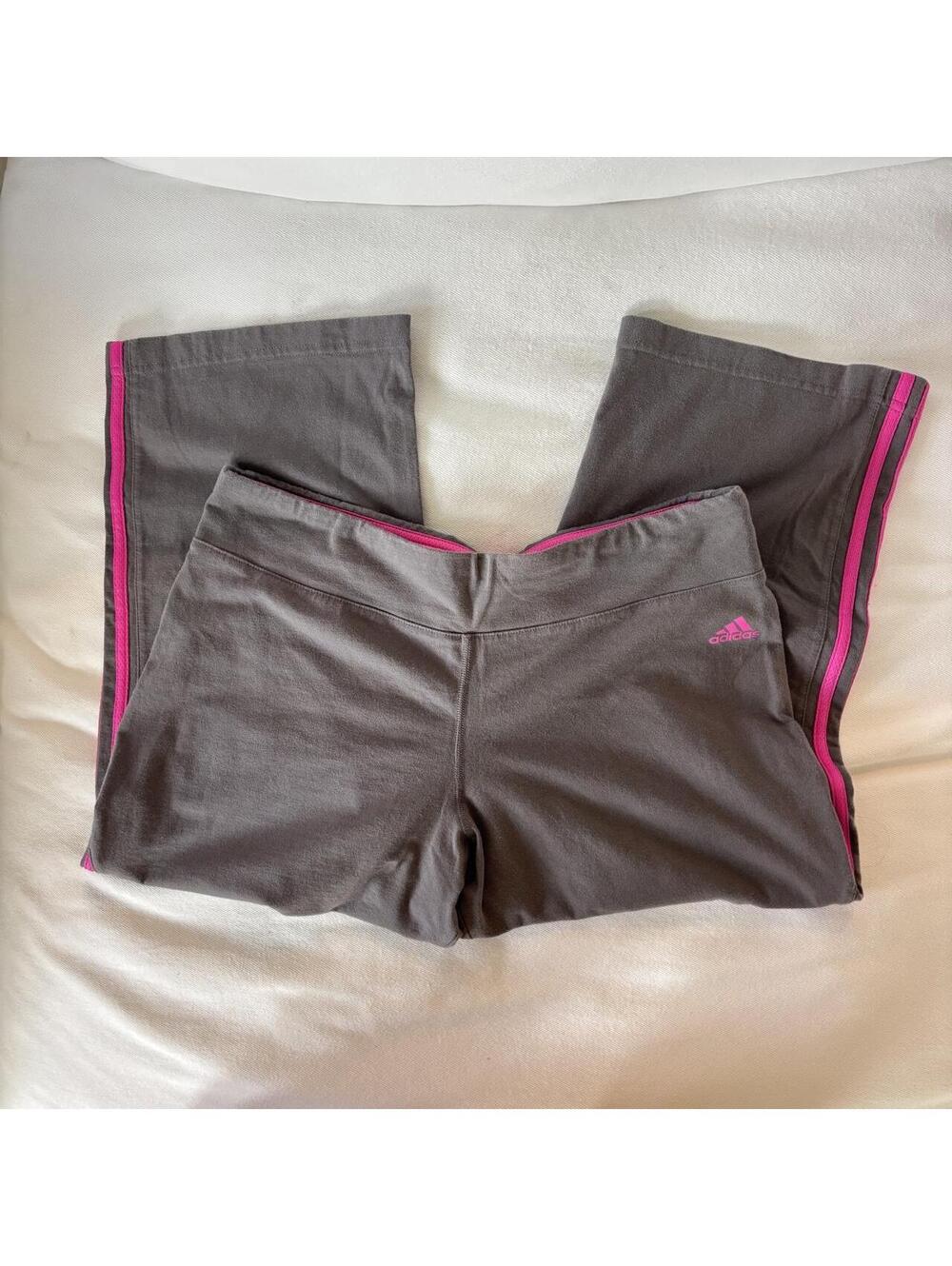 Adidas Y2K Grey Pink 3-Stripe Capris Cropped Sweatpants Size L